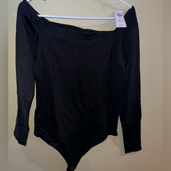 Abercrombie and Fitch, large off the shoulder black bodysuit NBW BNWTF - Picture 4 of 6